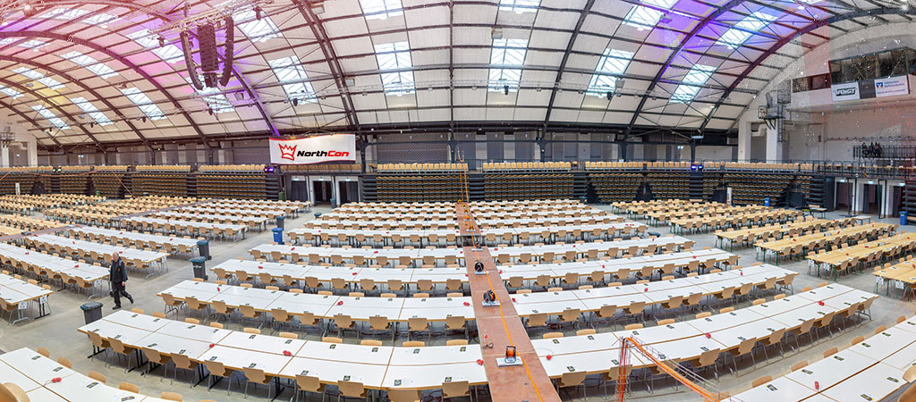 Blick in die fertig vorbereitete Halle 1